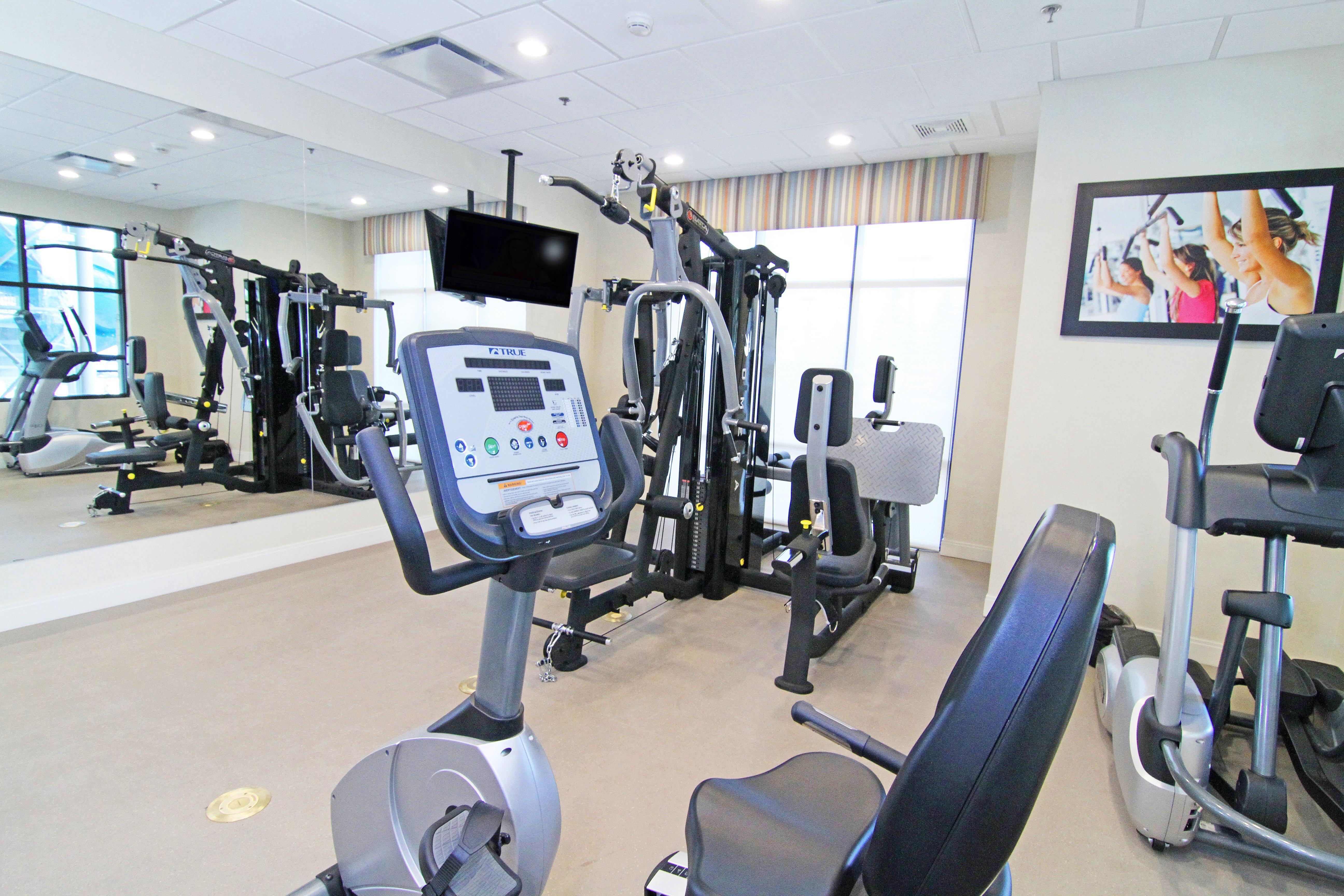 Holiday Inn Express And Suites Calgary University By Ihg Eksteriør billede